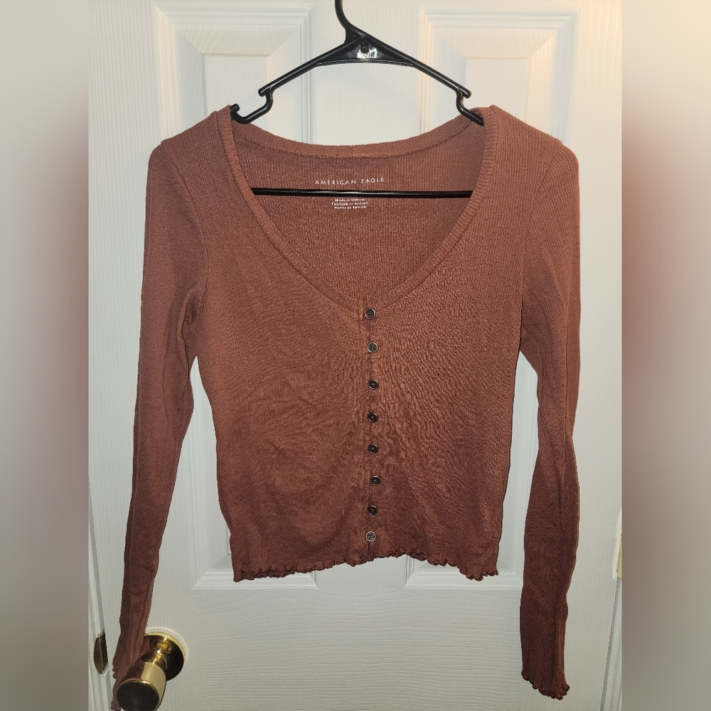American Eagle Long Sleeve